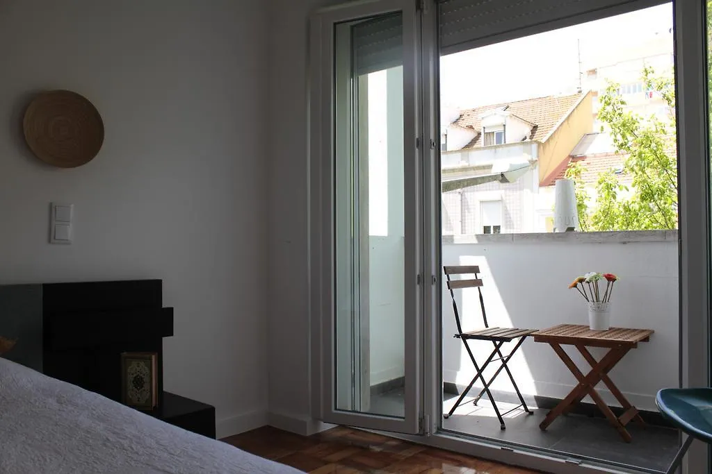 New Graca Spacious Apartment Лиссабон